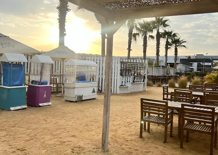 Sokhna Azha Nyaraló Ajn-Szuhna